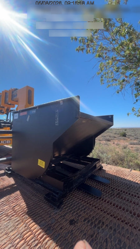 2025 STAR INDUSTRIES M-1820 - Self-Dump Hopper