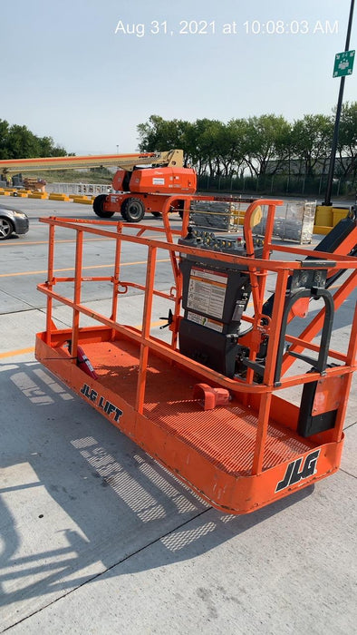 2019 JLG 660SJ
