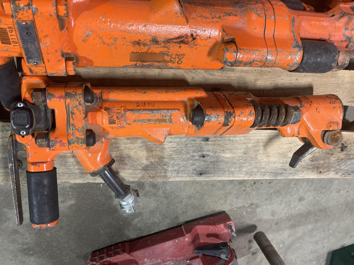 2022 MICHIGAN PNEUMATIC ES-TPB60-118-TRACKER