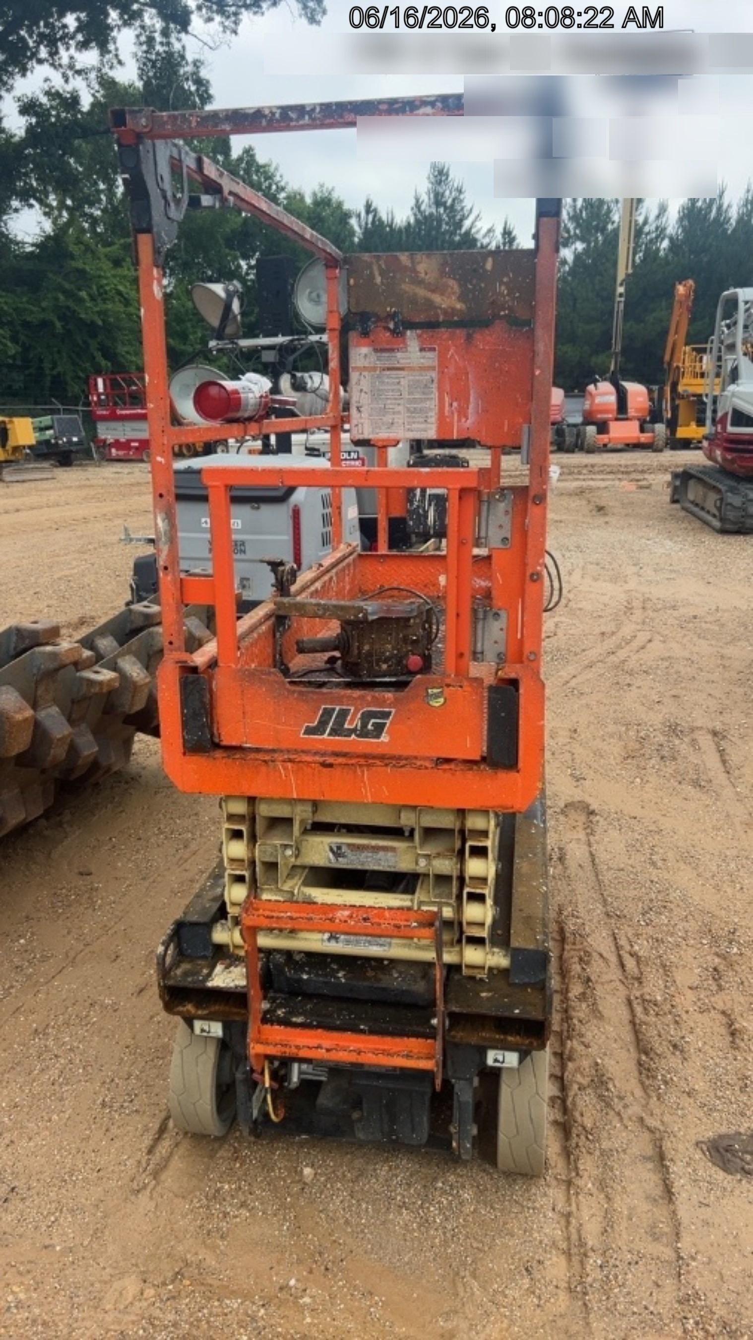 2021 JLG ES1932