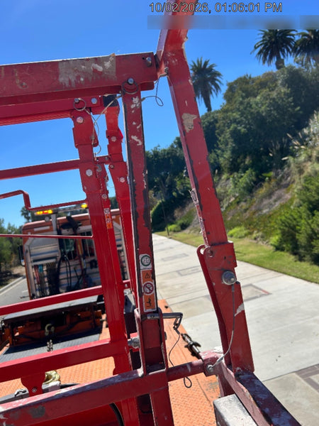 2020 Skyjack SJIII-3219 Solid NM Tires, Half height spring hinged entry gate, Dual Beacons, 800W Inverter
