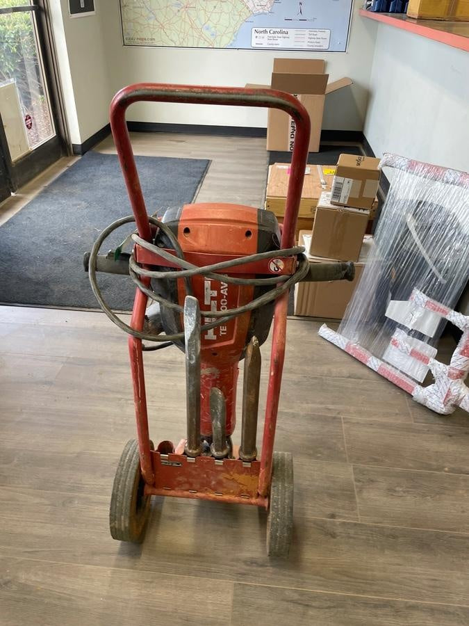 2020 HILTI TE 3000-AVR