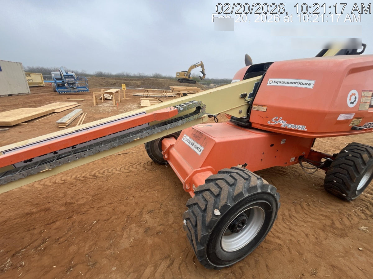 2021 JLG 400S