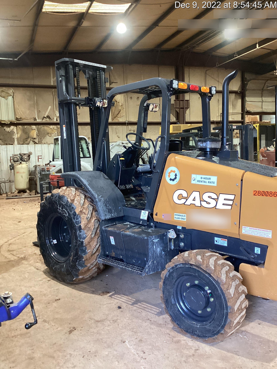 2023 CASE 588H