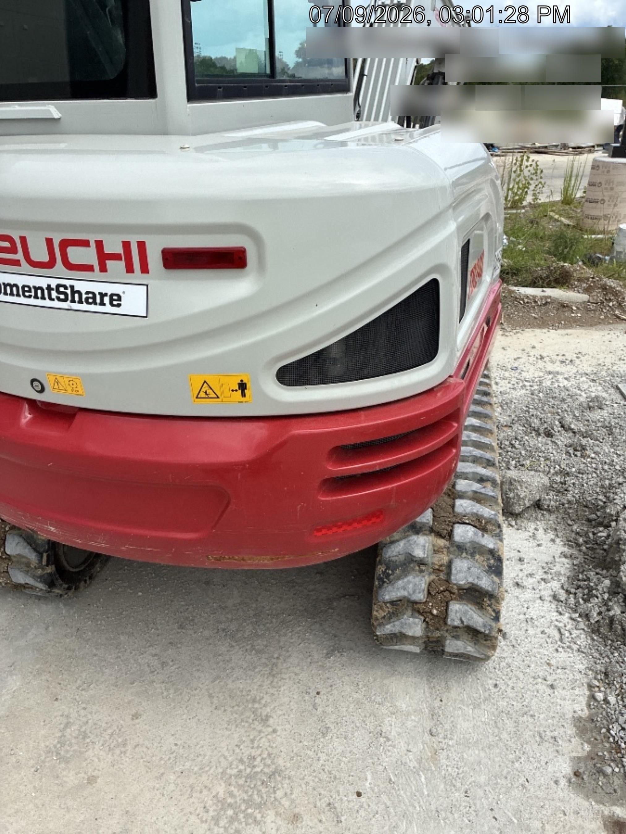 2023 TAKEUCHI TB240-CR