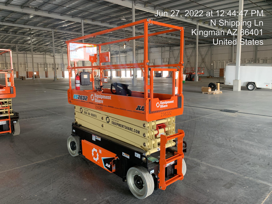 2022 JLG ES2632