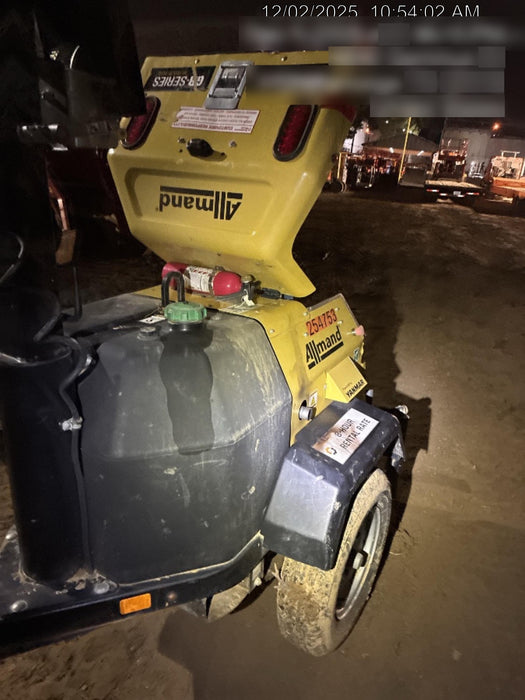 2022 Allmand NLV3GR (4) LED Light Fixture 350W, 23' Vertical Mast, 3kW Prime, Towable, ES Decals, T3