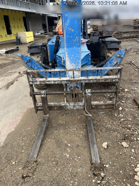 2017 GENIE GTH-1056
