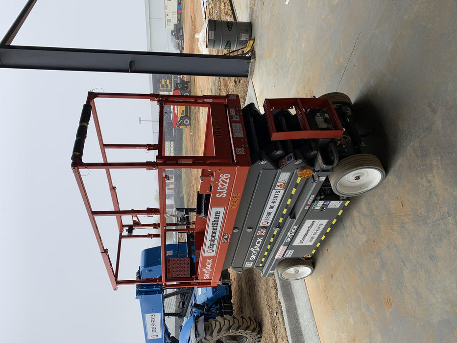 2020 Skyjack SJIII-3226 Solid NM Tires, Half height spring hinged entry gate, Dual Beacons