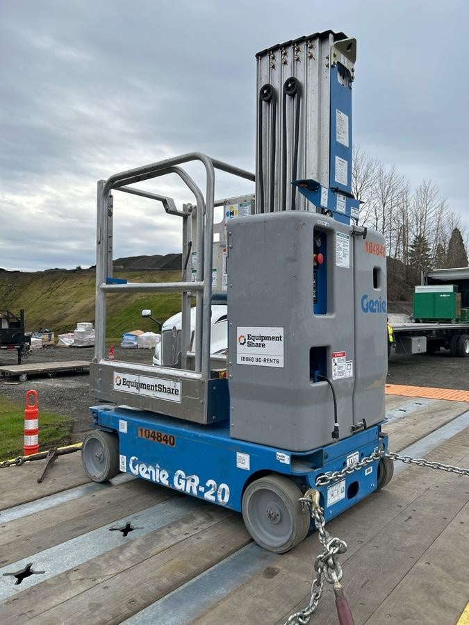 2020 GENIE GR-20
