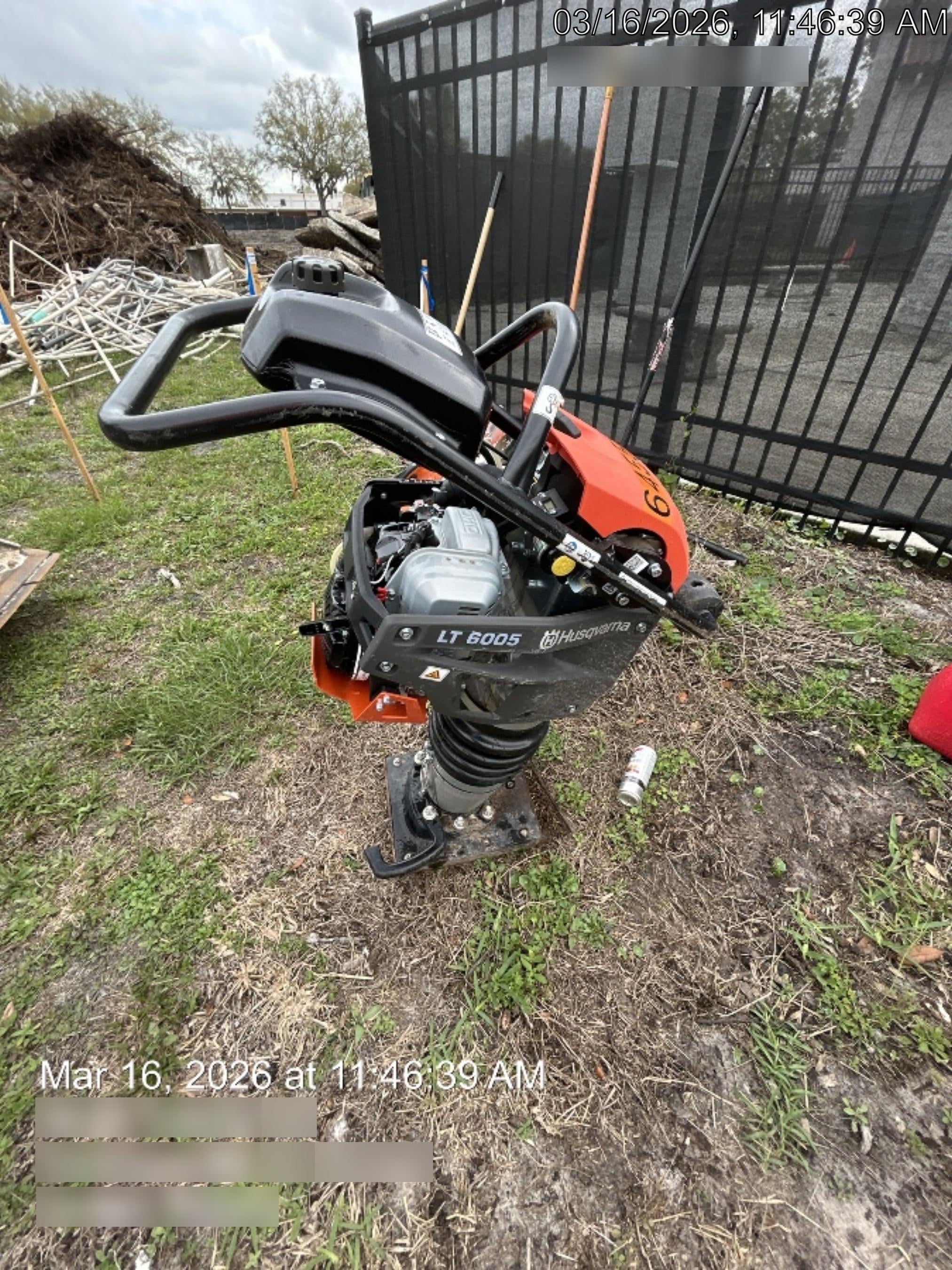 2026 HUSQVARNA LT6005