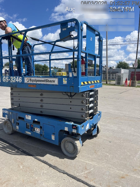 2022 GENIE GS-3246