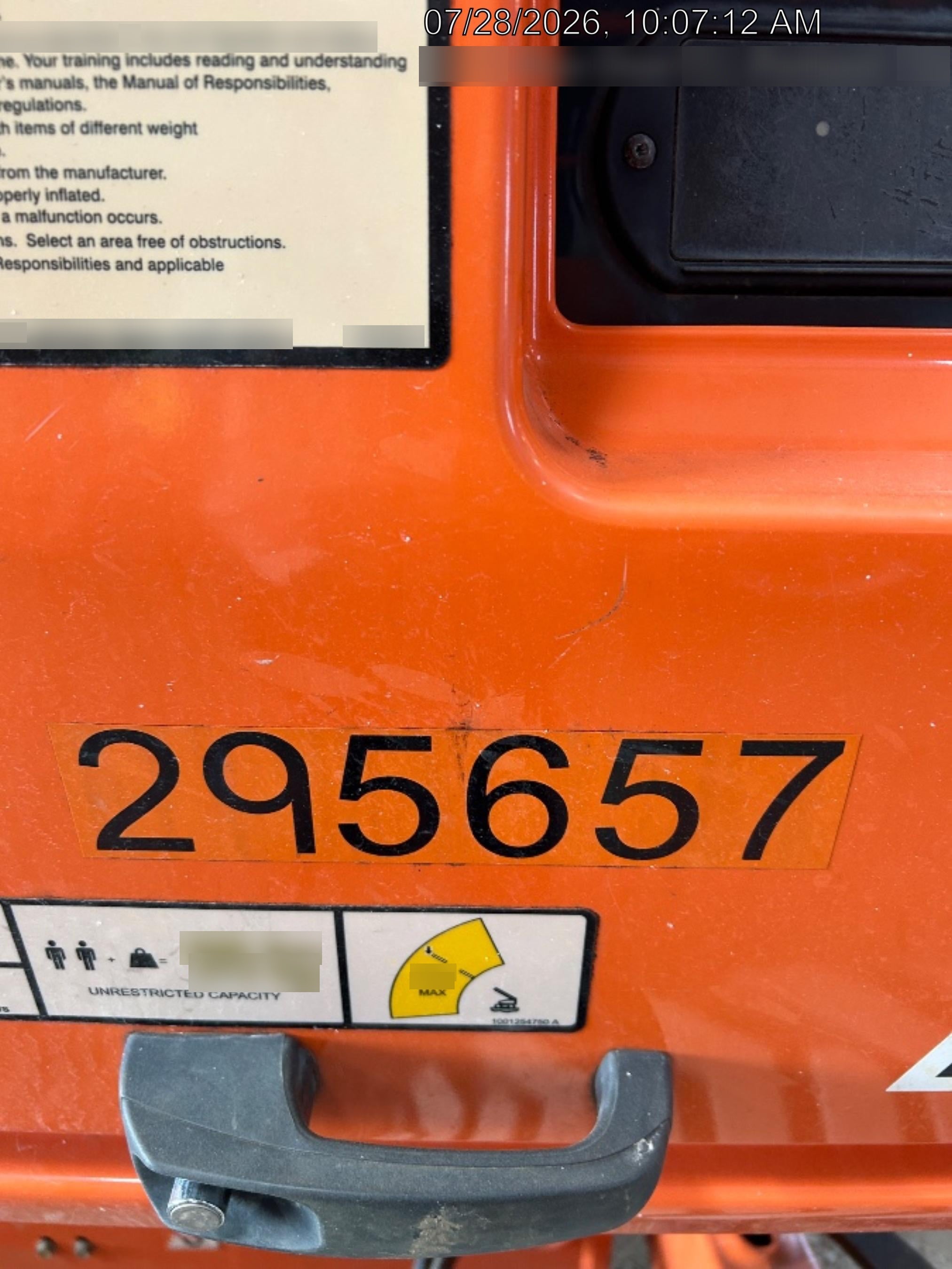 2023 JLG 460SJ