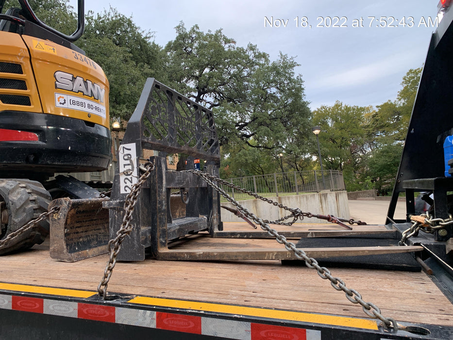 2022 PALADIN 48" Pallet Forks - Paladin