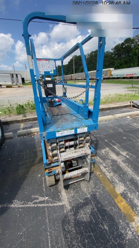 2019 Genie GS-1930 Fixed rails with chain Entry