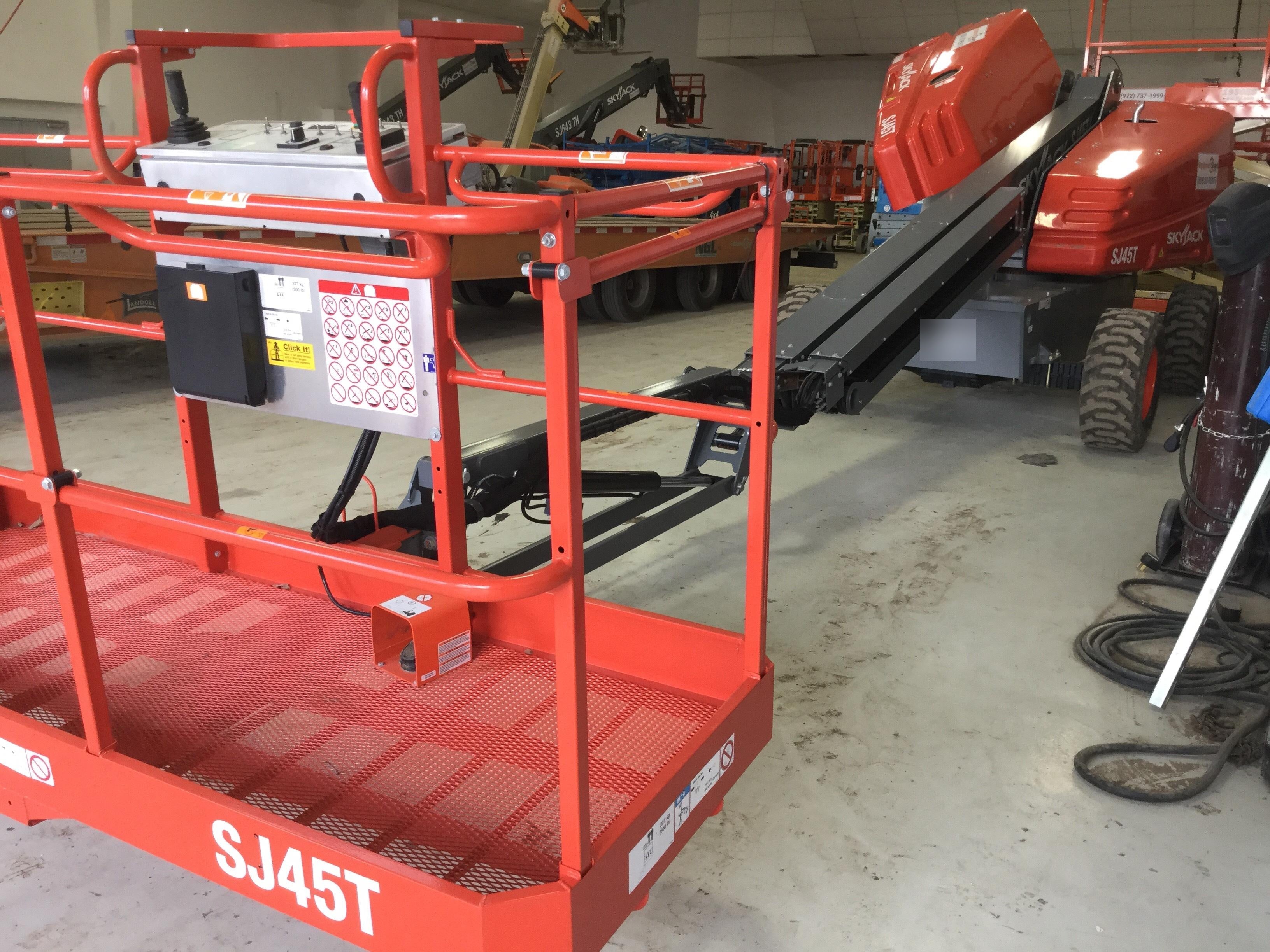 2016 SKYJACK SJ45T+