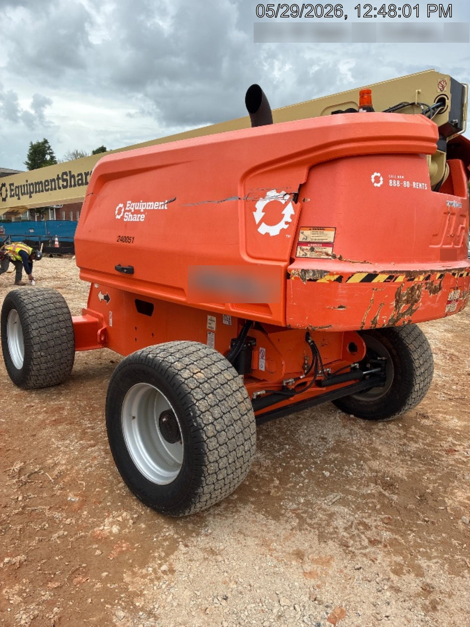 2022 JLG 660SJ