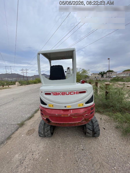 2022 TAKEUCHI TB235-2R