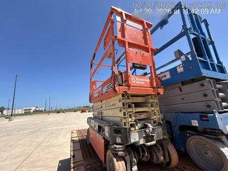 2022 JLG ES1932