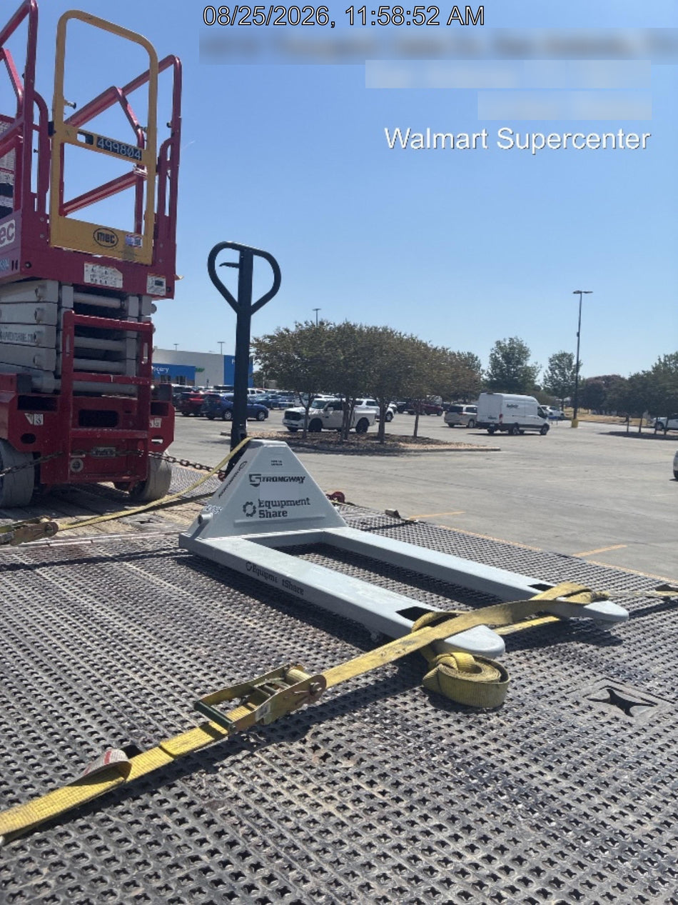 2026 ROUGHNECK 5,500lb Manual Pallet Jack - Roughneck