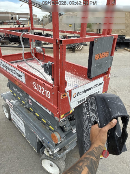 2022 SKYJACK SJ3219