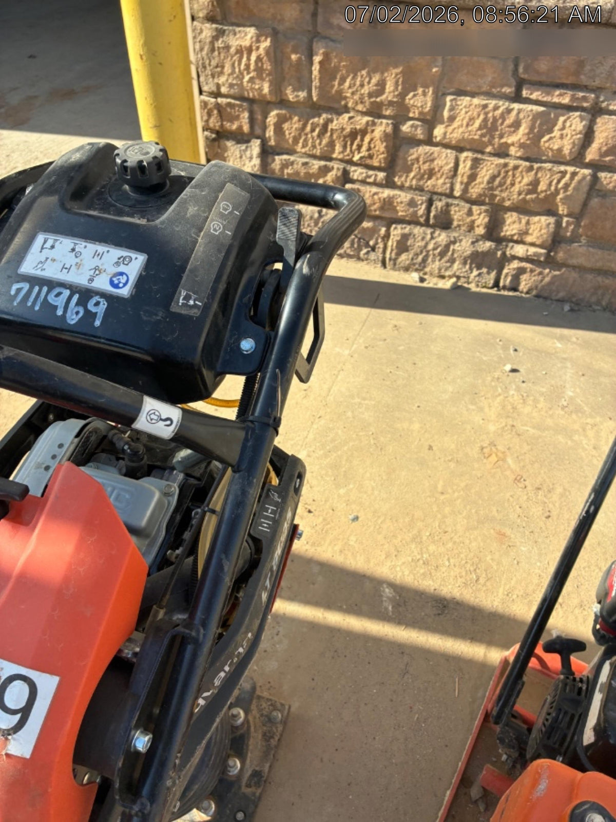 2026 HUSQVARNA LT6005