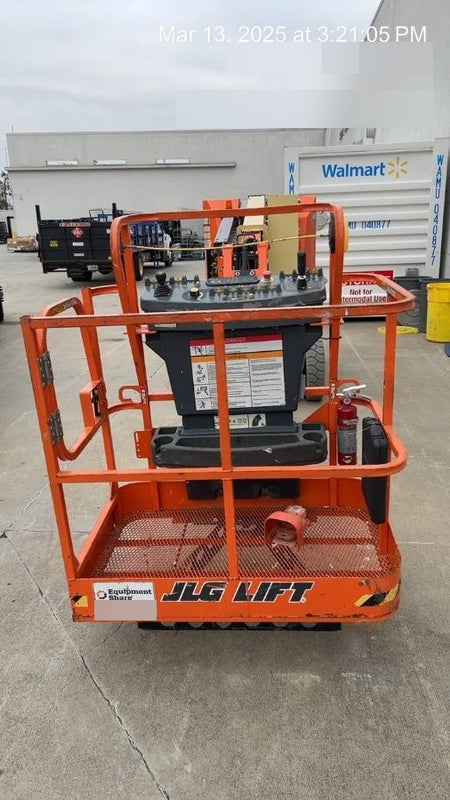 2021 JLG E300AJP