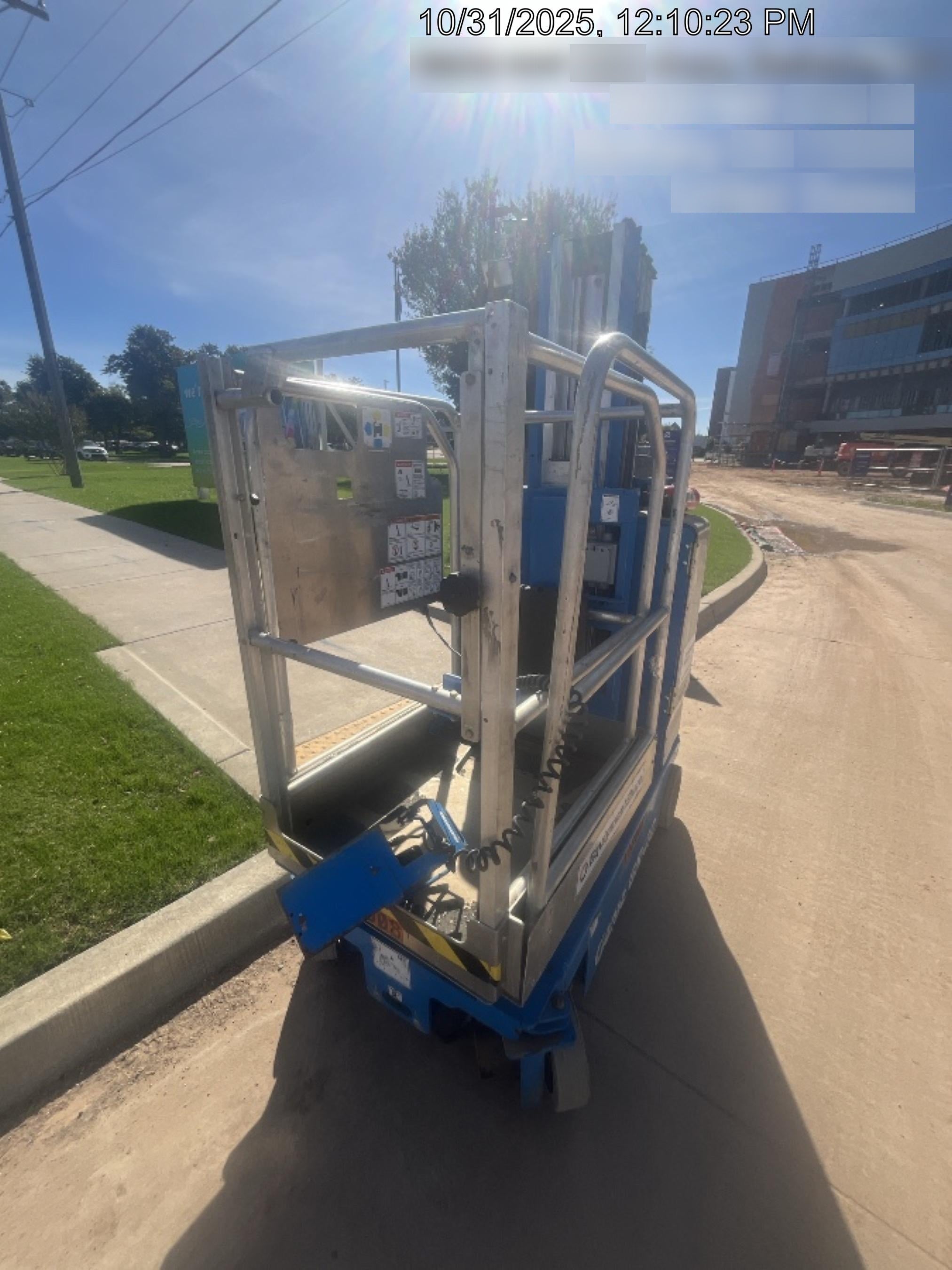 2020 GENIE GR-20