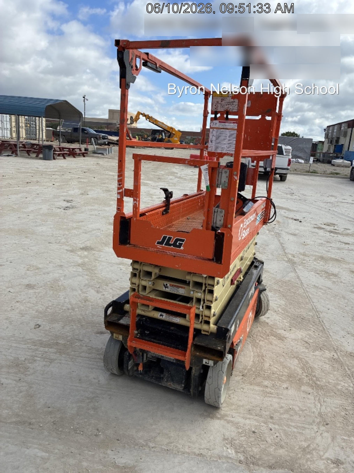 2022 JLG ES1932