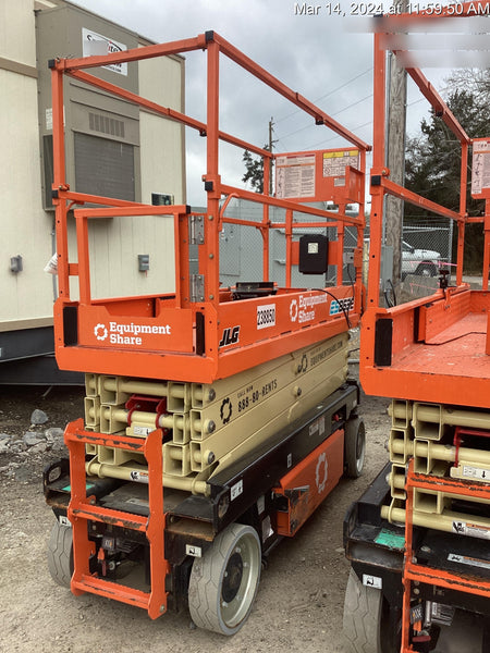 2022 JLG ES2632