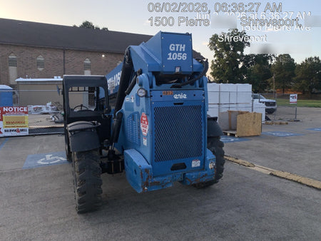 2017 GENIE GTH-1056