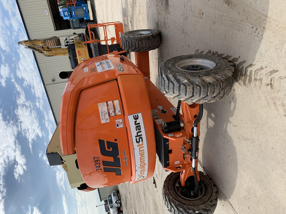 2019 JLG 450AJ