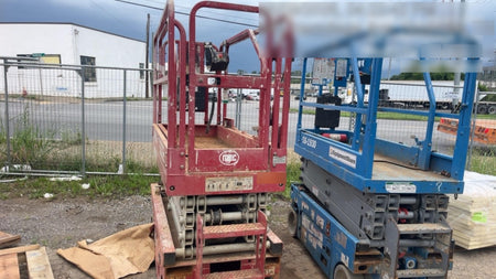 2019 Genie GS-1930 Fixed rails with chain Entry