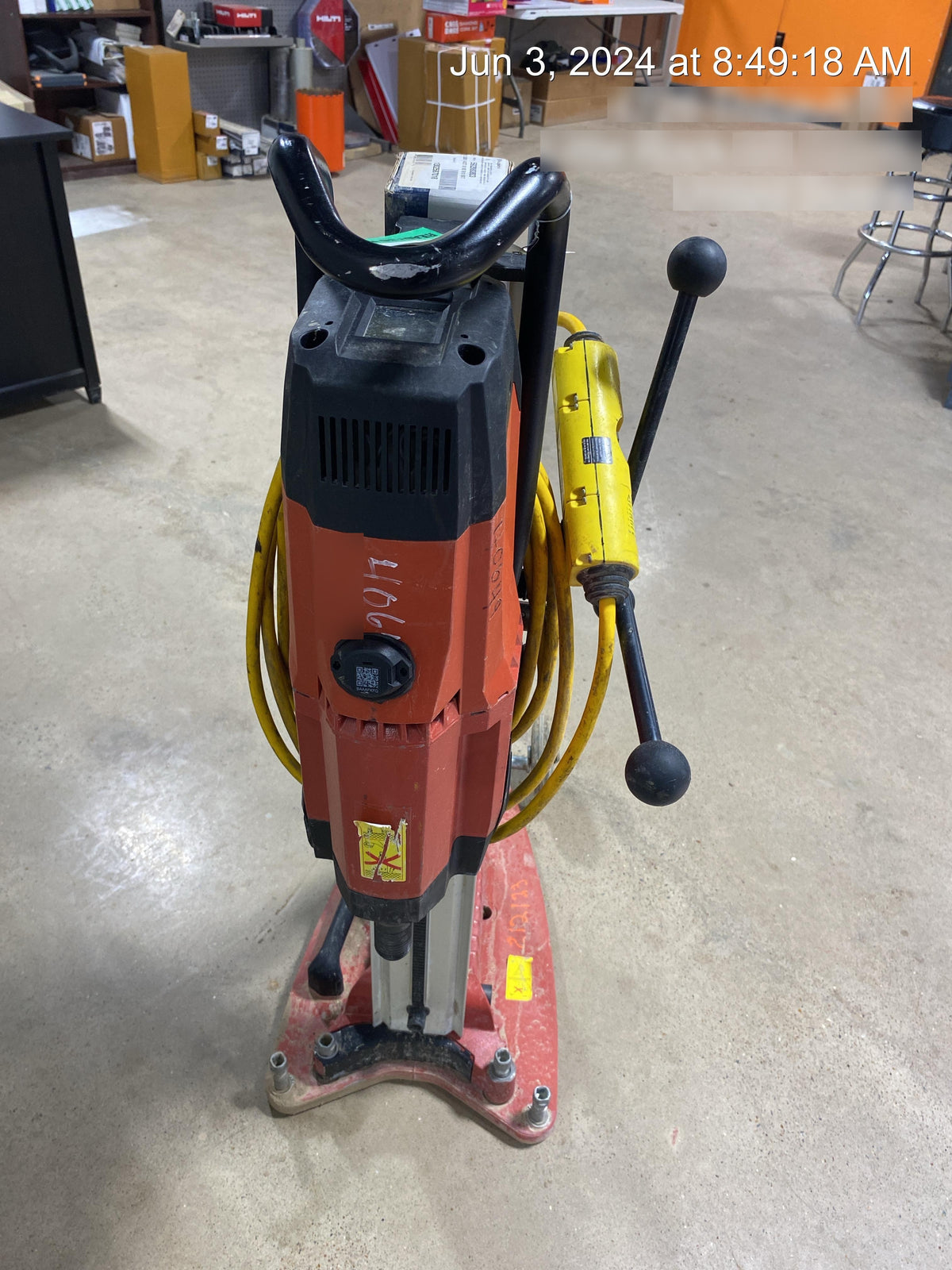 2022 HILTI DD250E