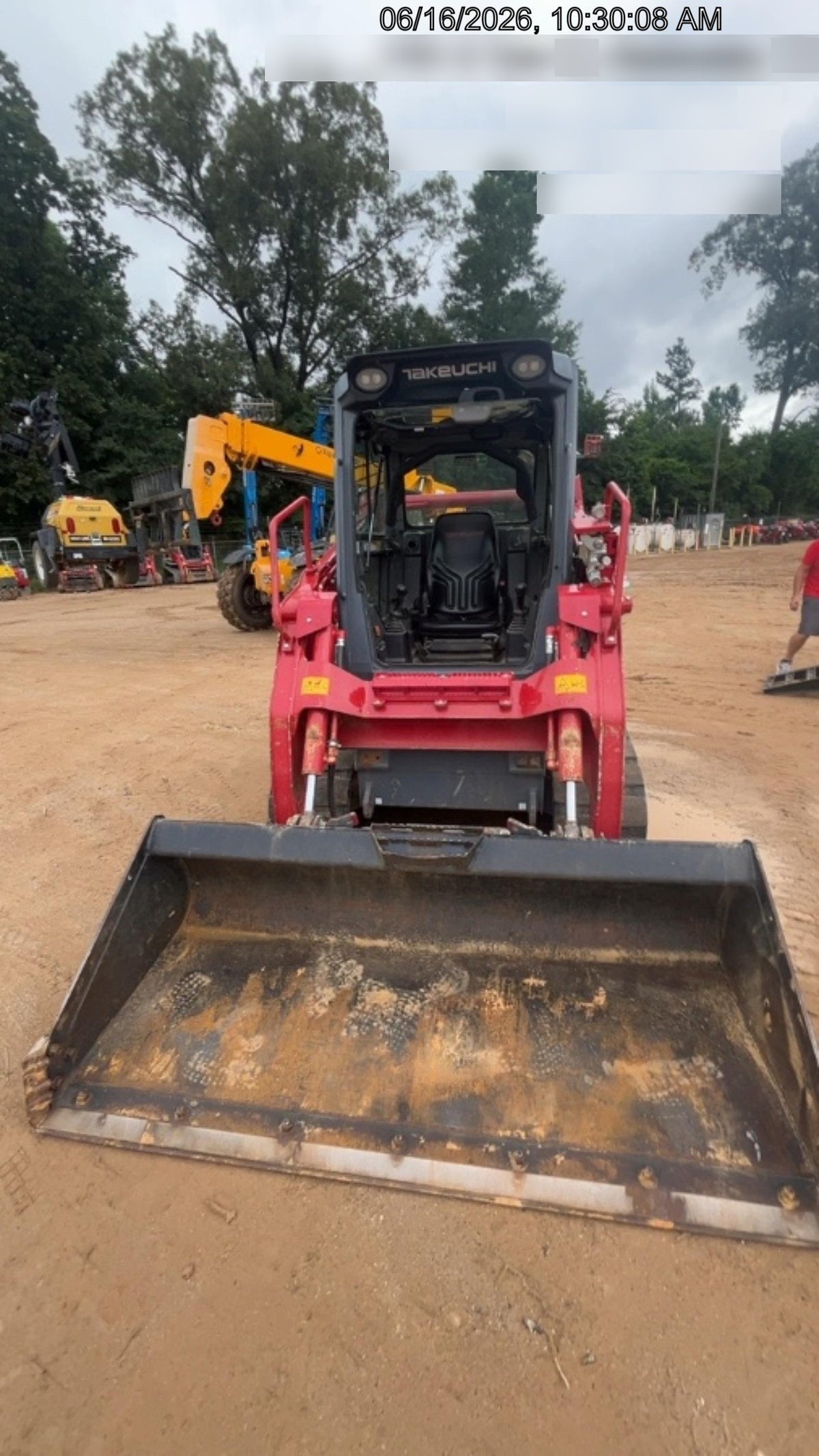 2024 TAKEUCHI TL10V2-CR