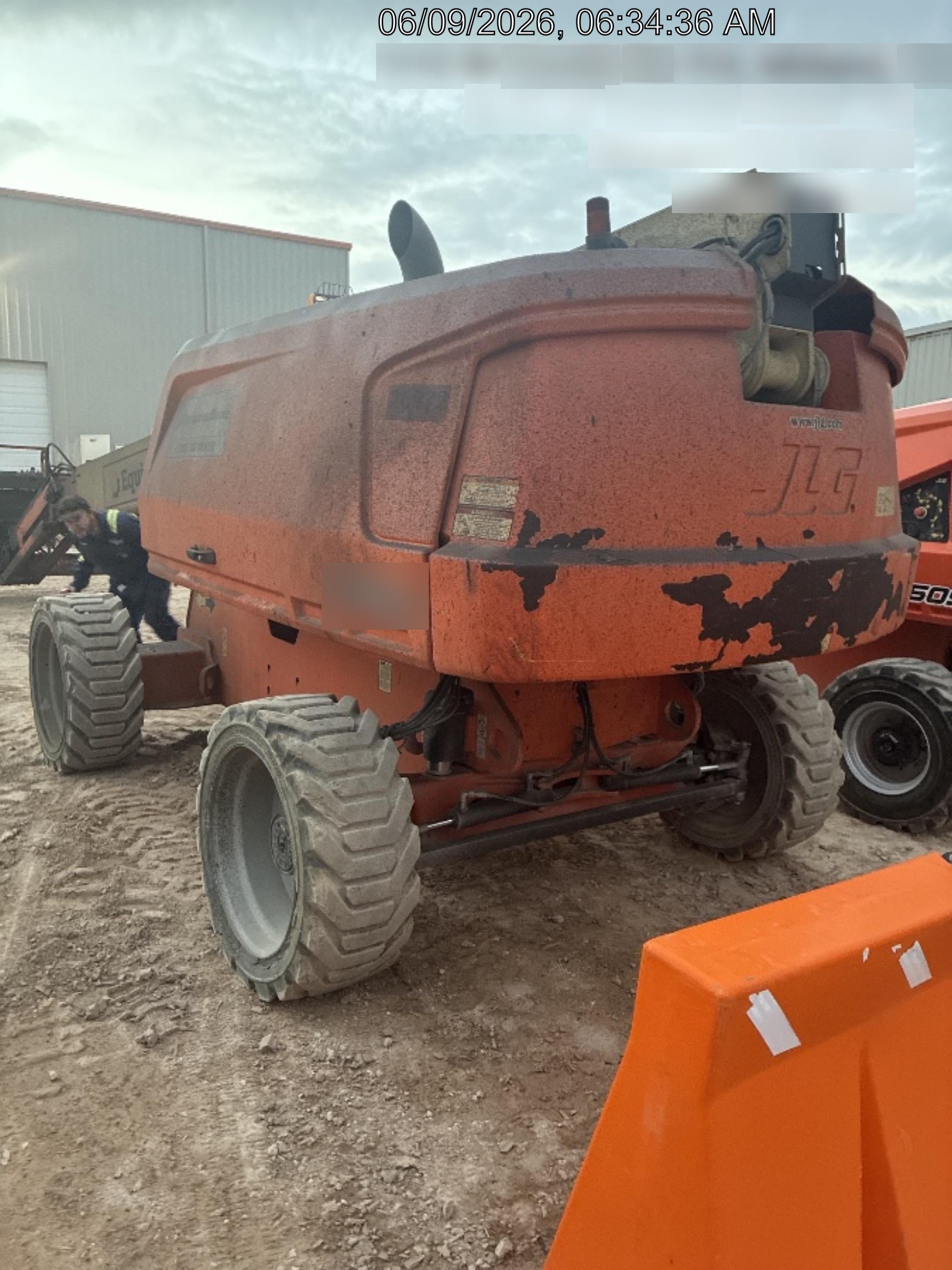 2019 JLG 660SJ