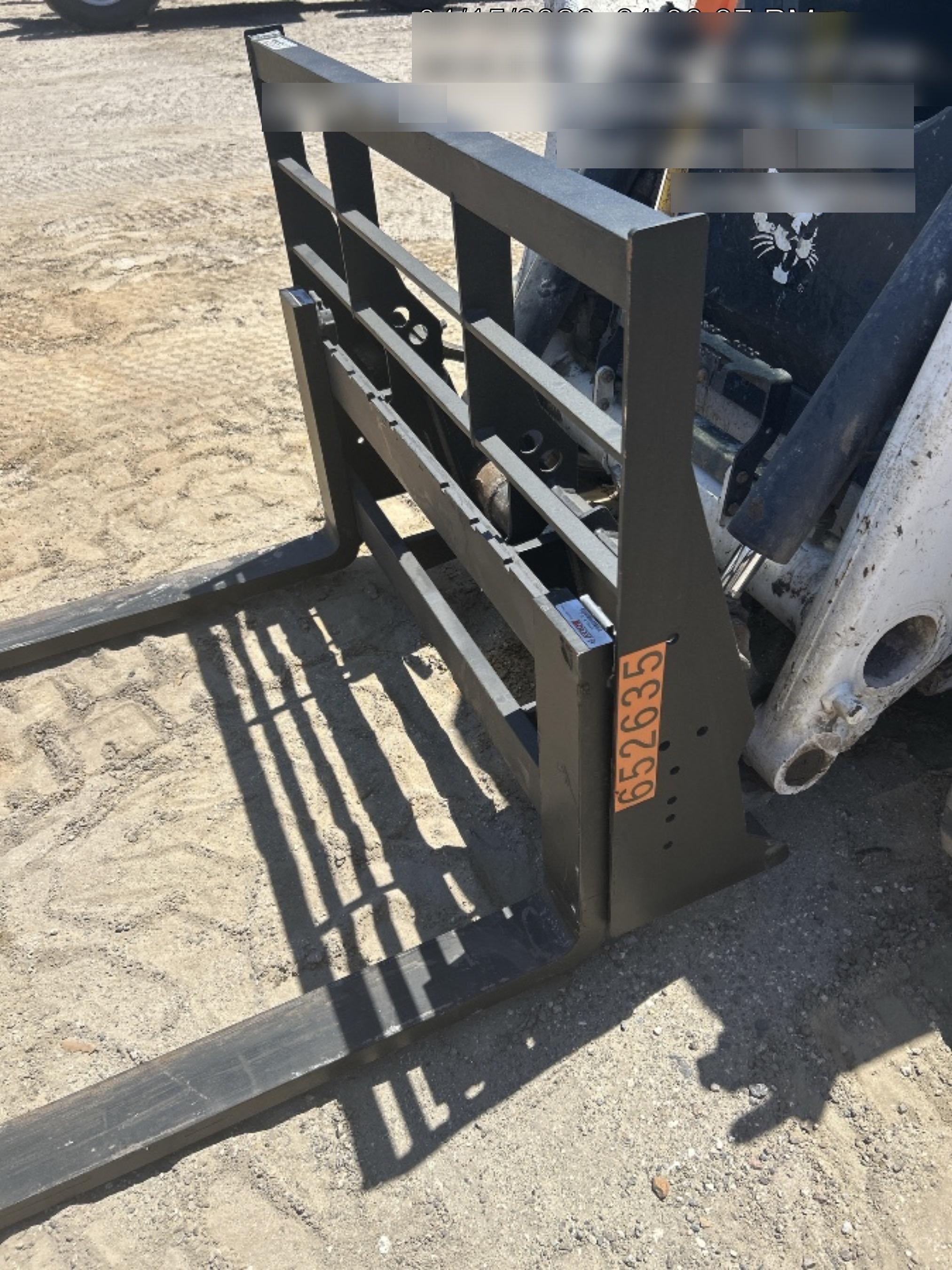2026 ARROW MATERIAL HANDLING 72" Pallet Forks - Arrow