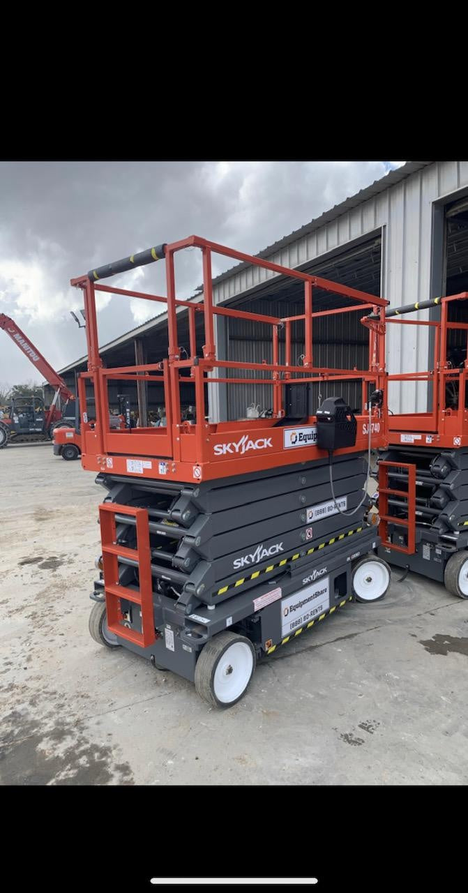 2021 SKYJACK SJ4740