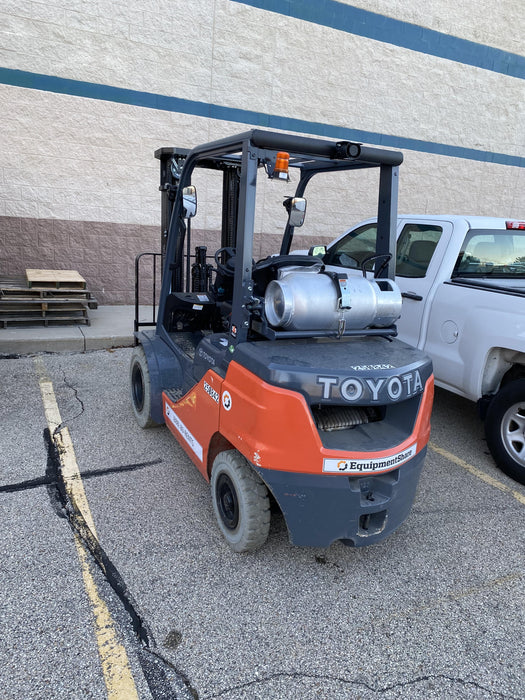 2022 TOYOTA 50-8FGU25