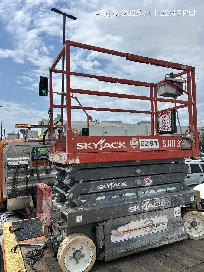 2017 Skyjack SJIII-3219 Skyjack SJIII-3219 Scissor Lift