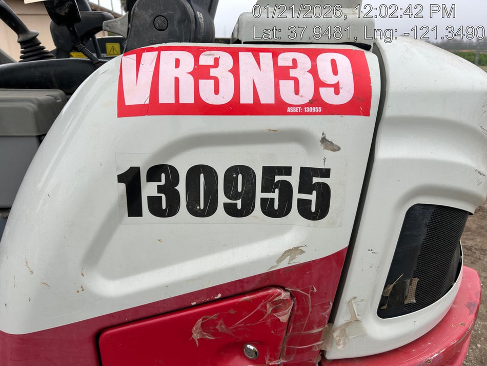 2021 TAKEUCHI TB250-2