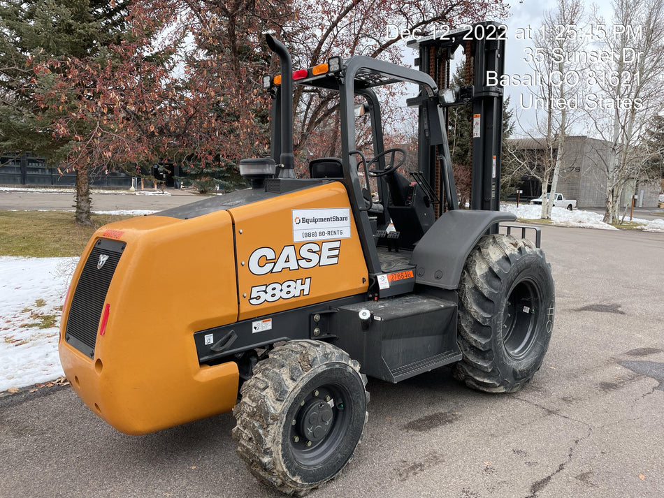 2023 CASE 588H