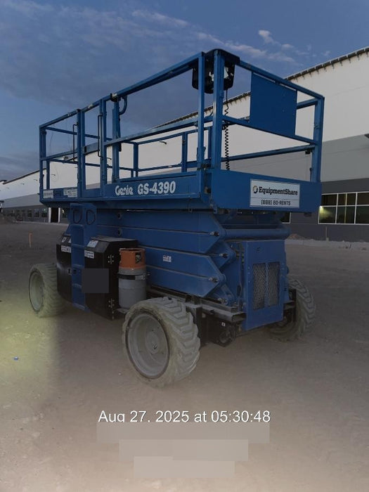 2016 GENIE GS-4390 RT