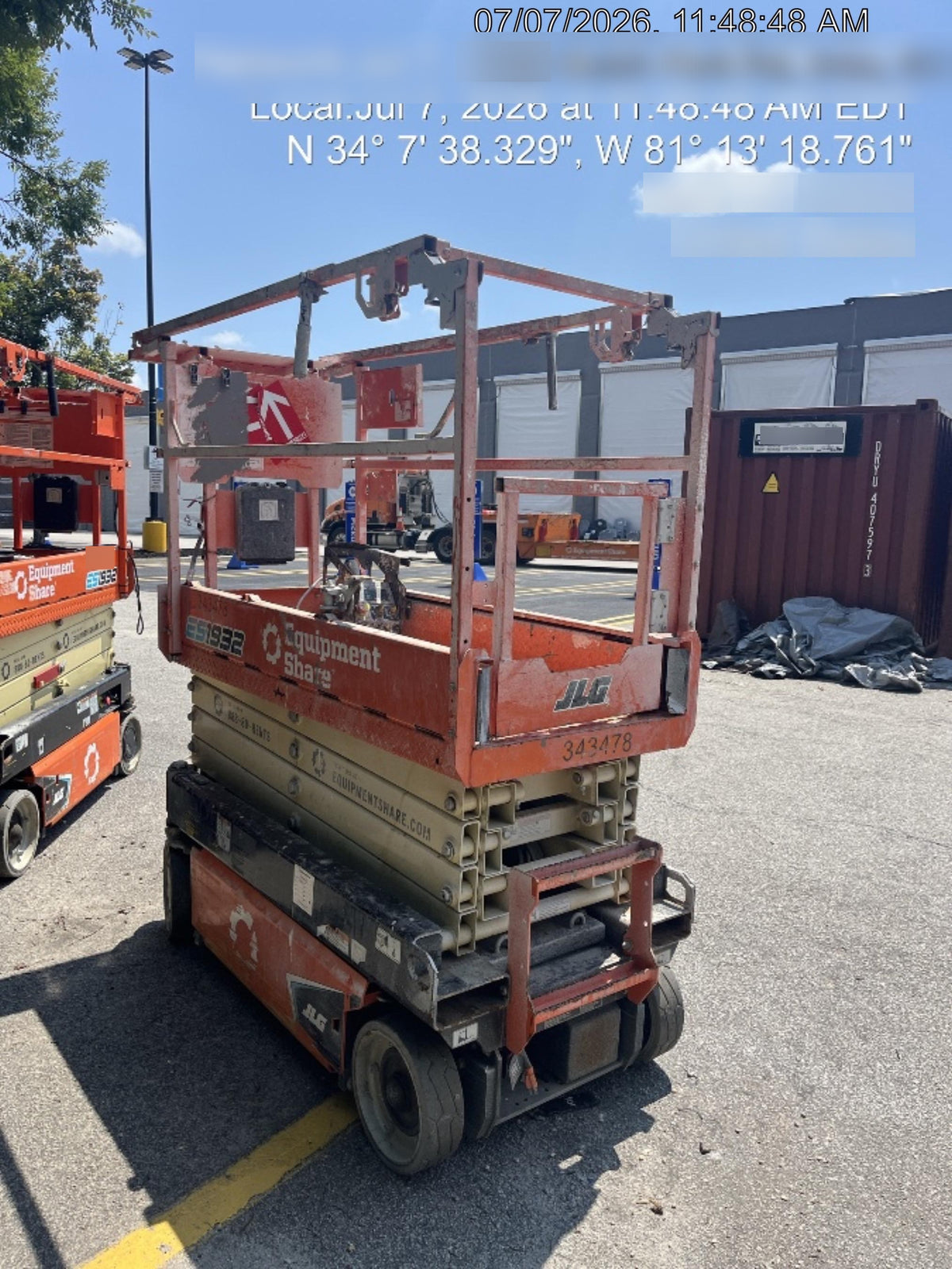 2023 JLG ES1932