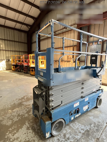 2018 Genie GS-3232 GS-3232 w/Folding rails, Half height swing gate