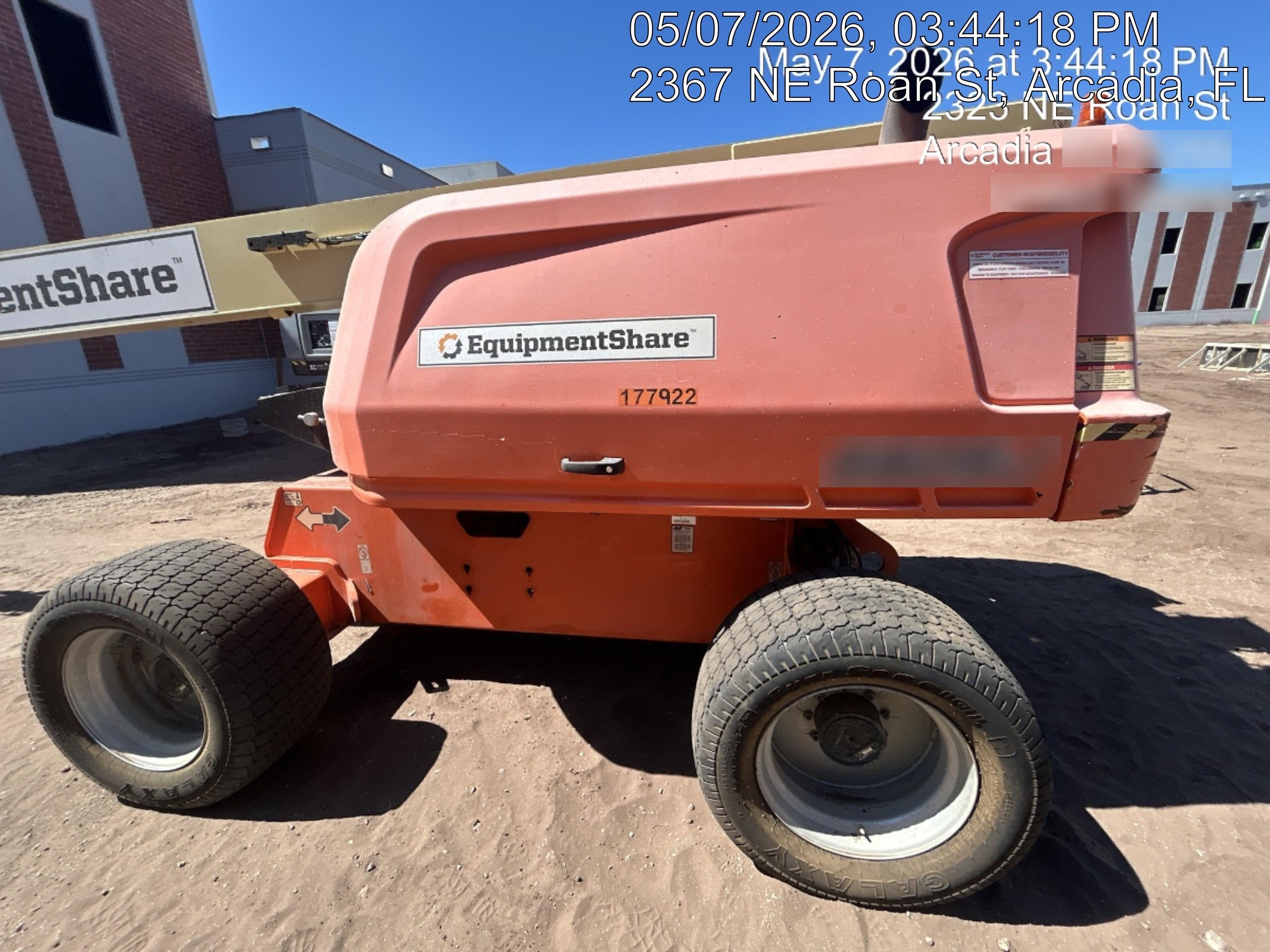 2021 JLG 660SJ