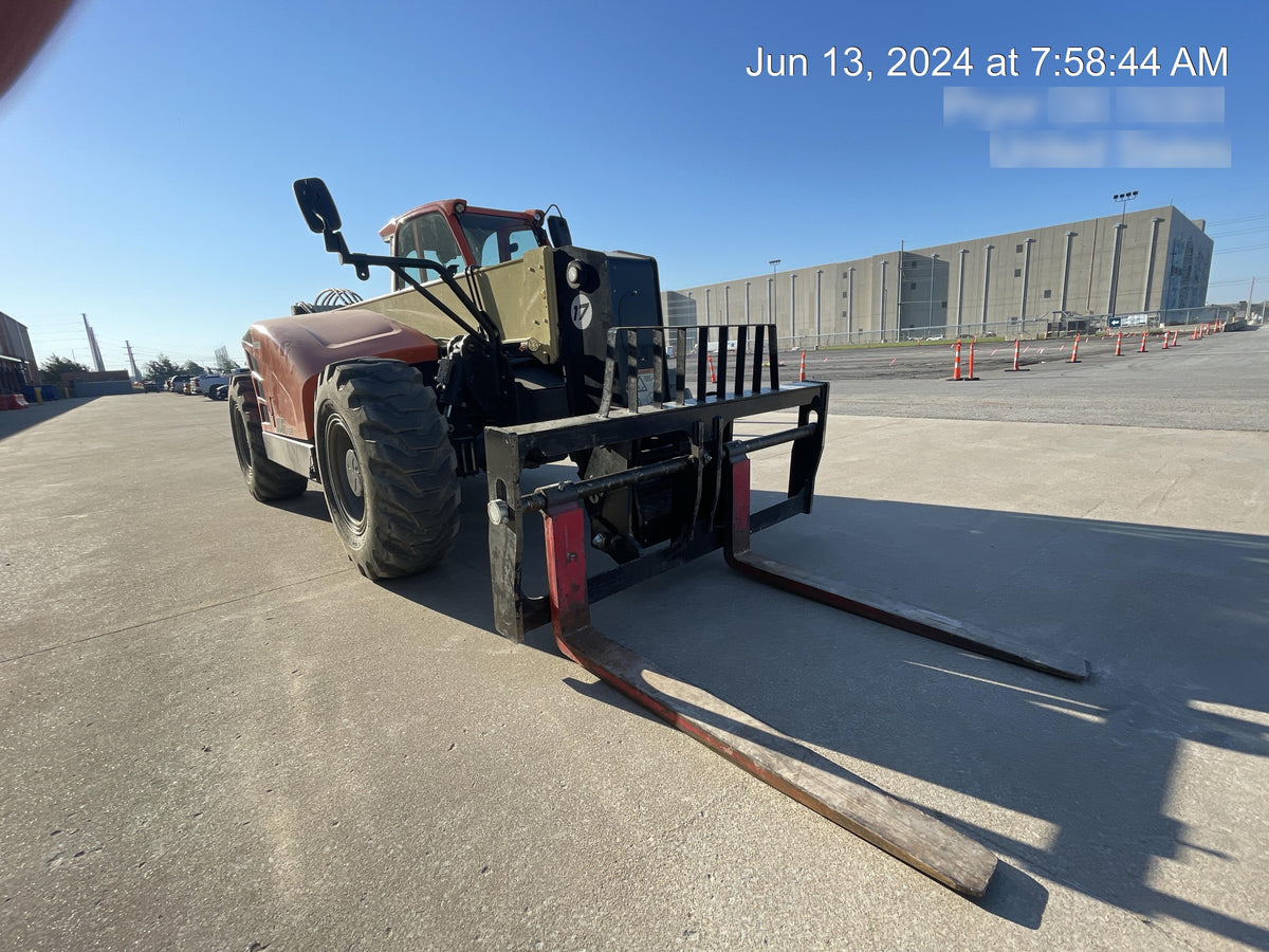 2022 JLG 1732