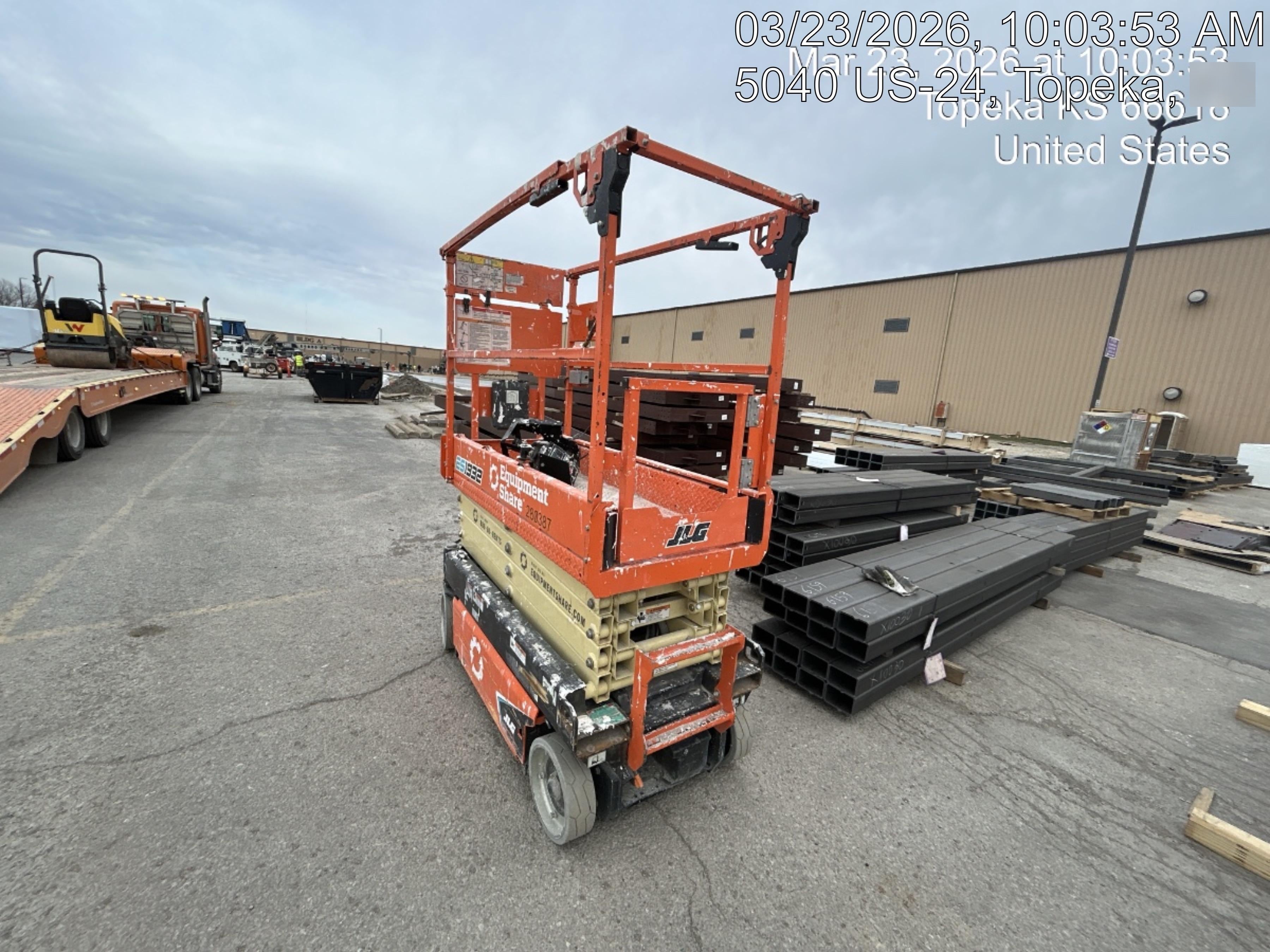 2022 JLG ES1932