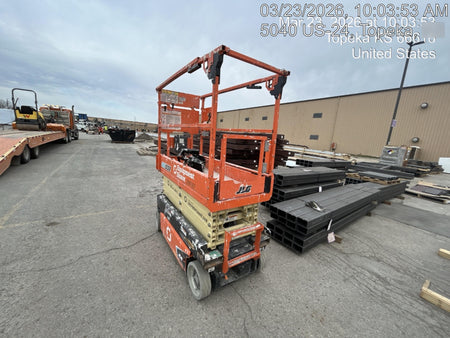 2022 JLG ES1932