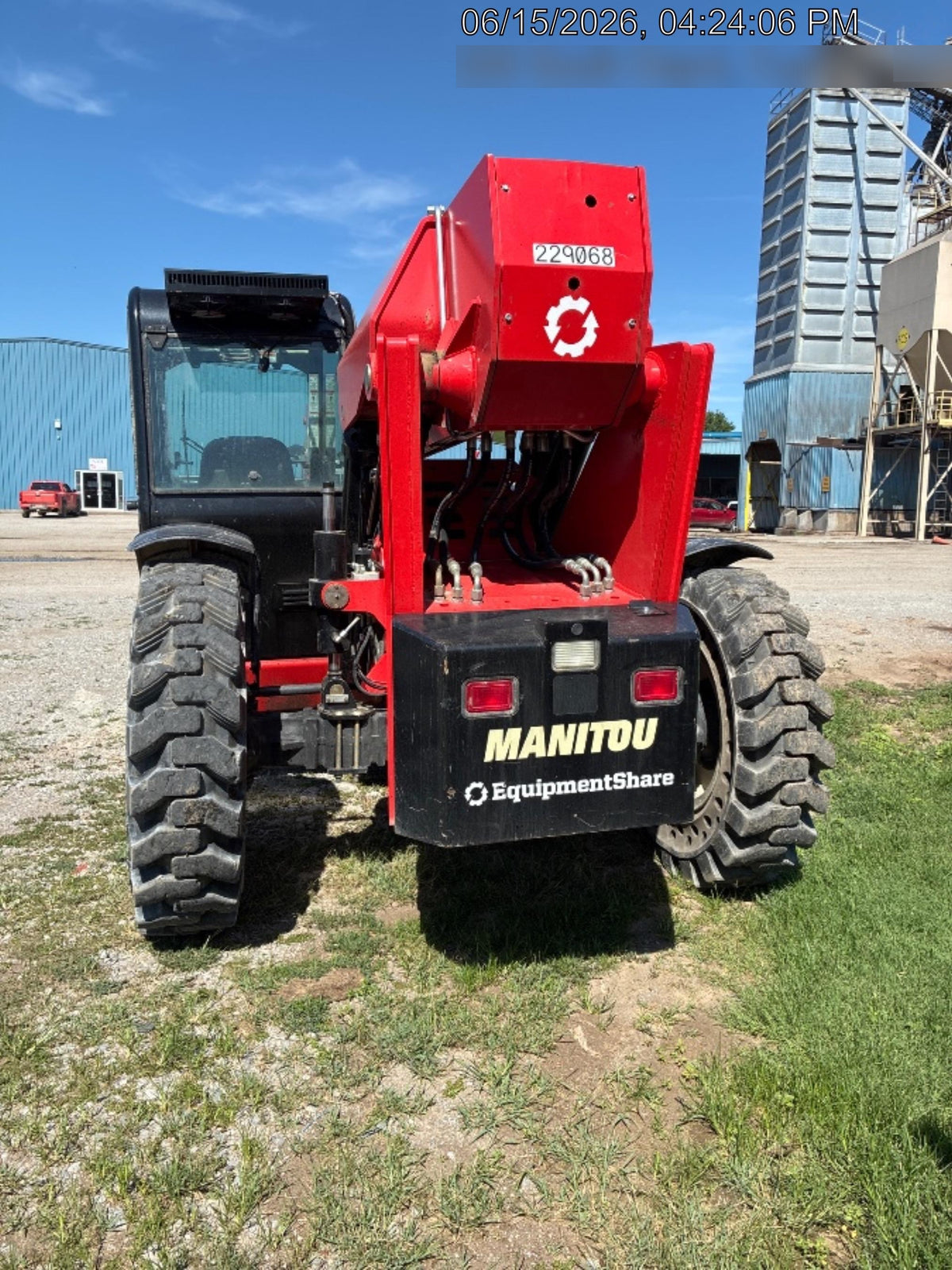 2022 MANITOU MTA12055